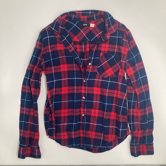 Small plaid urban outfitters button up - Picture 1 of 3
